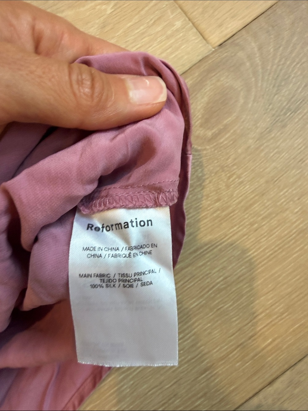 Reformation silk spritz top in sugar plum - Picture 4 of 4
